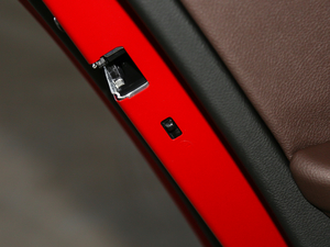 2019320Li xDrive r g