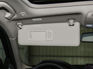 2019320Li xDrive r ꖰ壨