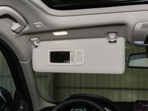 2019320Li xDrive r g