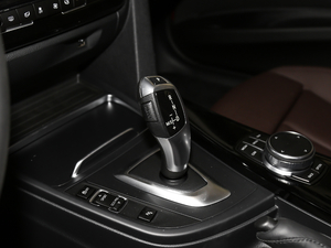 2019320Li xDrive r QU