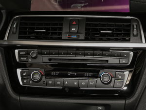 2019320Li xDrive r {