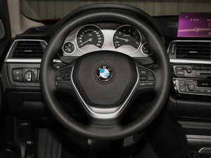 2019320Li xDrive r P