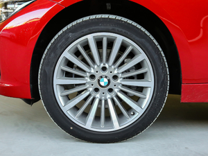 2019320Li xDrive r ݆̥ߴ