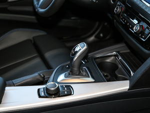 2019��320i M �\����ҹ�� �п؅^