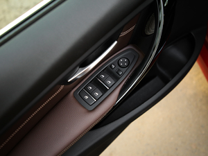 2019320Li M \b {܇ƅ^	