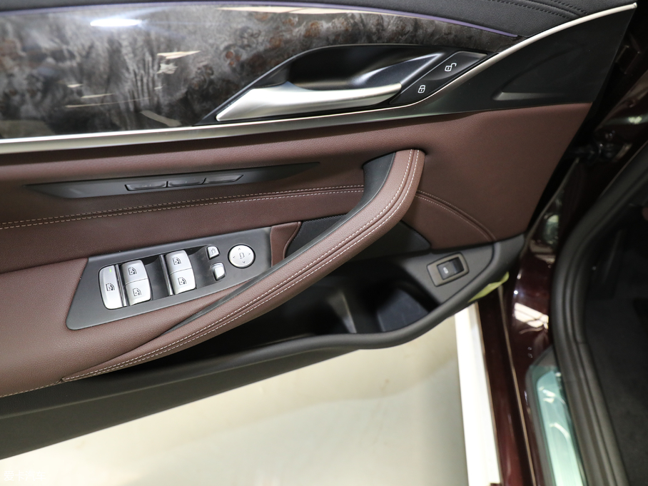 2019R5ϵ 525Li M\b