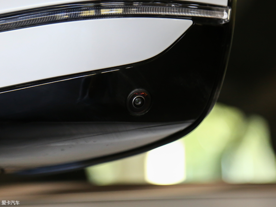 2019R5ϵ 530Li  Ab