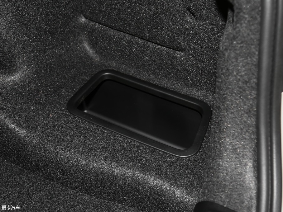 2019R5ϵ 530Li  Ab