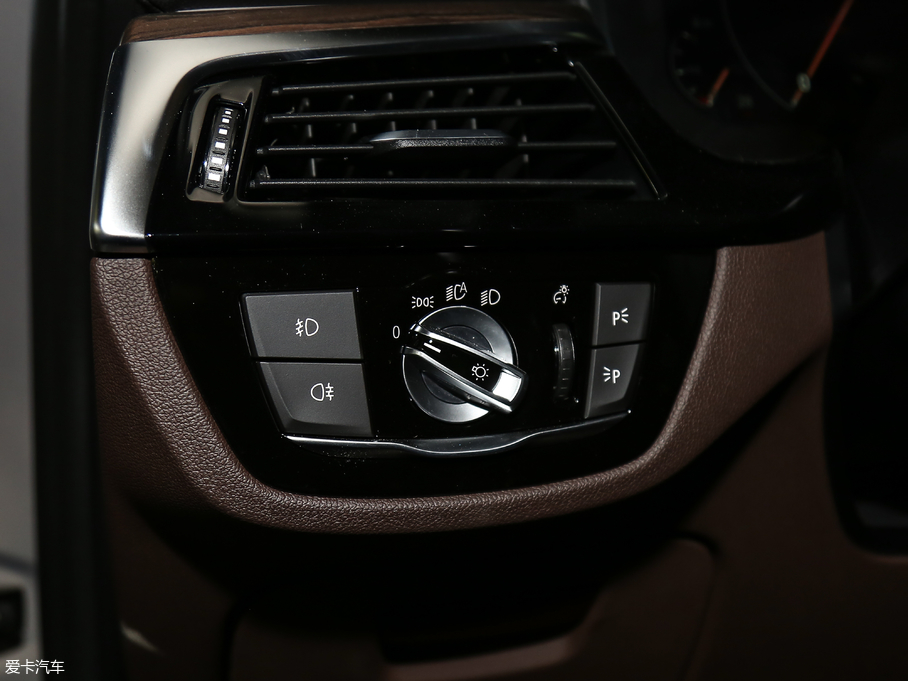 2019R5ϵ 530Li I Ab