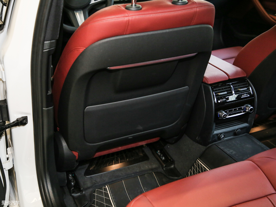 2019R5ϵ 530Li xDrive M\b