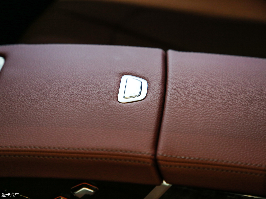 2019R5ϵ 530Li xDrive M\b