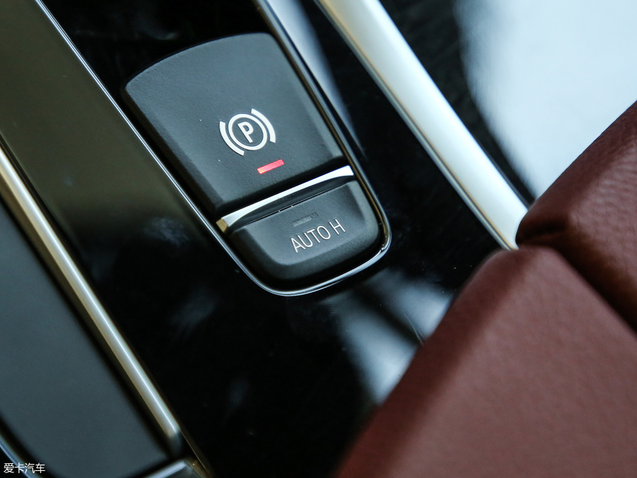 2019R5ϵ 530Li xDrive M\b