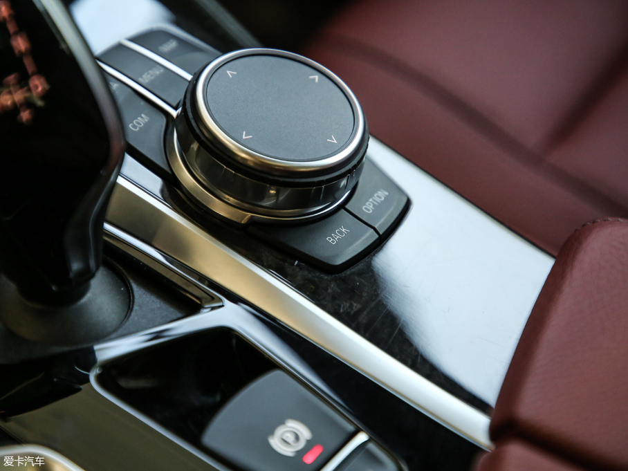 2019R5ϵ 530Li xDrive M\b