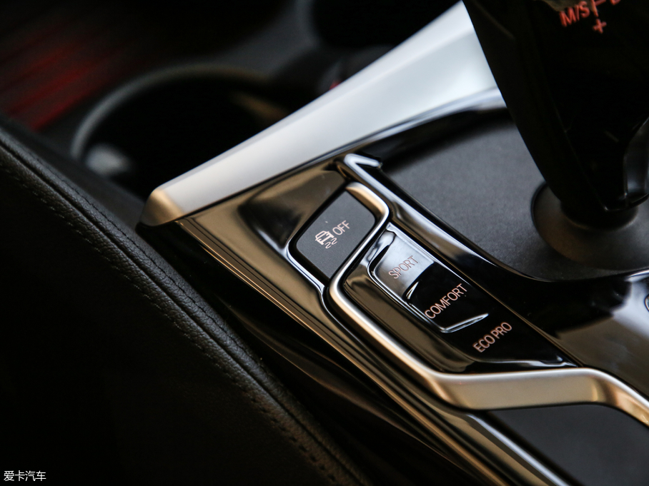 2019R5ϵ 530Li xDrive M\b