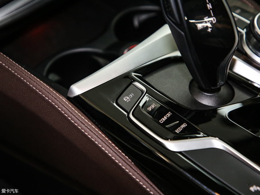 2019R5ϵ 530Li xDrive Ab