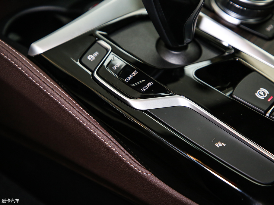 2019R5ϵ 530Li xDrive Ab