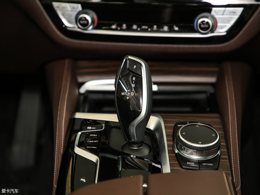 2019R5ϵ 530Li xDrive Ab