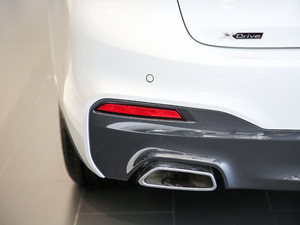 2019530Li xDrive M\b ^