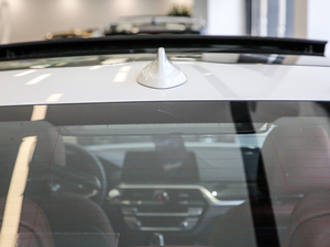 2019530Li xDrive M\b ^