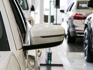 2019530Li xDrive M\b ^