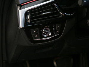 2019530Li xDrive M\b п؅^