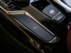 2019530Li xDrive M\b п؅^