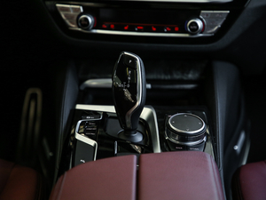 2019530Li xDrive M\b п؅^