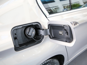 2019530Li xDrive Ab w