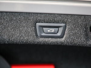 2019530Li xDrive Ab g