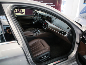 2019530Li xDrive Ab g