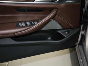 2019530Li xDrive Ab g