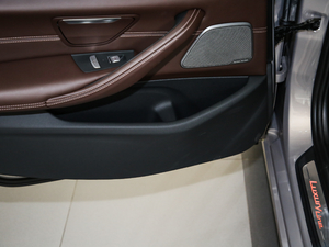 2019530Li xDrive Ab g