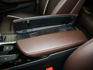 2019530Li xDrive Ab g