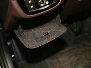 2019530Li xDrive Ab п؅^