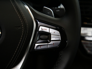 2019530Li xDrive Ab п؅^