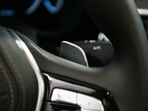 2019530Li xDrive Ab п؅^