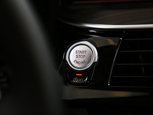 2019530Li xDrive Ab п؅^