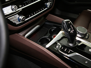 2019530Li xDrive Ab п؅^