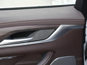 2019Ŀ 530Li xDrive Ab g