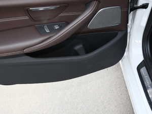 2019Ŀ 530Li xDrive Ab g