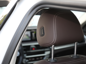 2019Ŀ 530Li xDrive Ab g