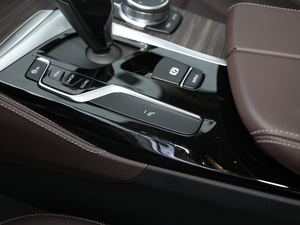 2019Ŀ 530Li xDrive Ab п؅^(q)