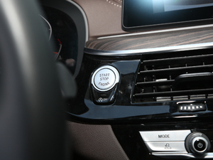 2019Ŀ 530Li xDrive Ab п؅^