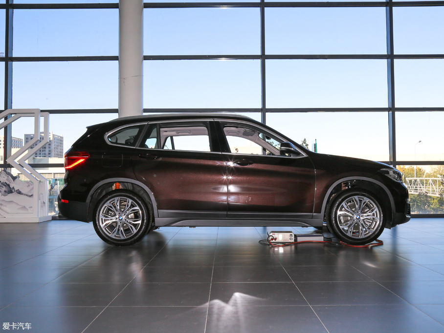 2019RX1 sDrive 20Li I