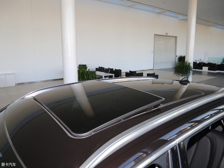 2019RX1 sDrive 20Li I