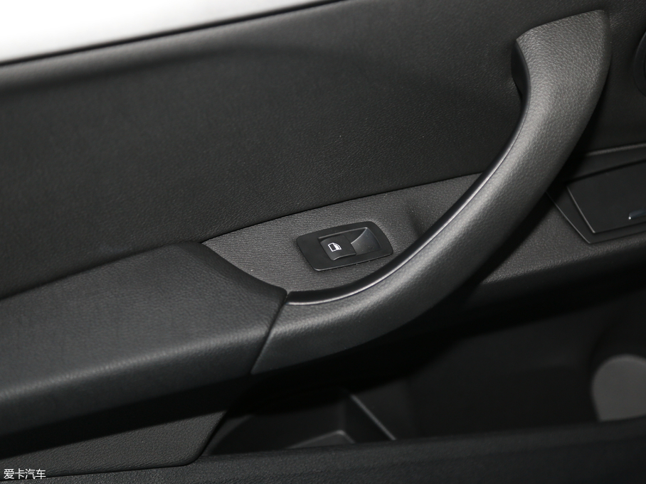 2019RX1 sDrive 20Li I