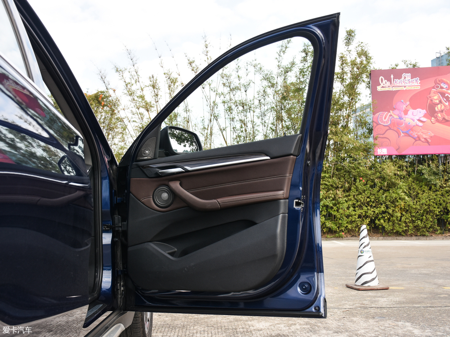 2019RX1 xDrive 20Li 