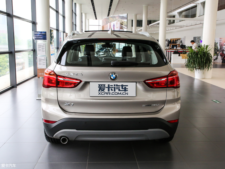 2019RX1 sDrive 18Li r