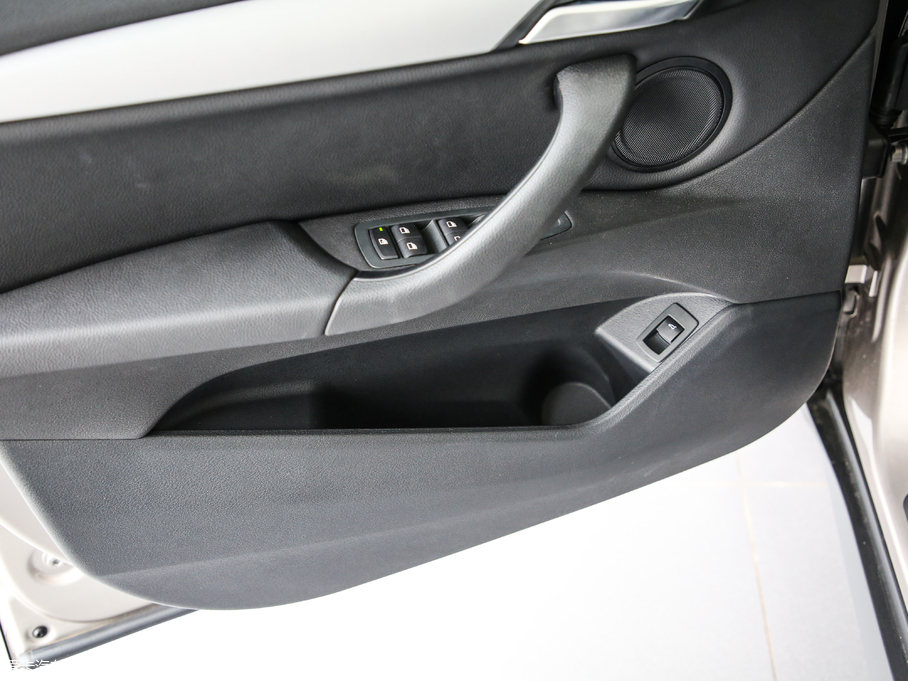 2019RX1 sDrive 18Li r