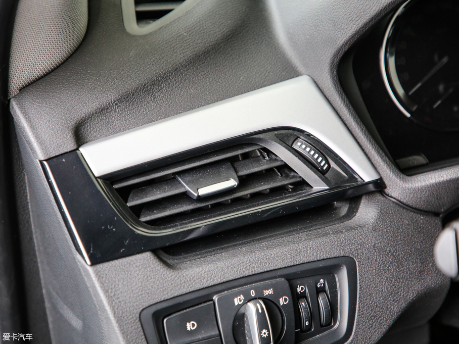 2019RX1 sDrive 18Li r